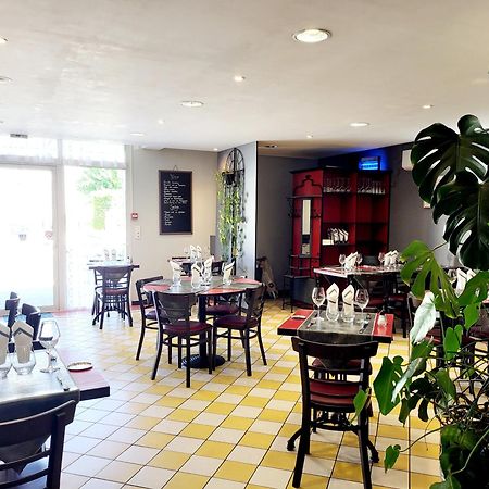 Auberge Des Lacs Bleus Clerac Bagian luar foto