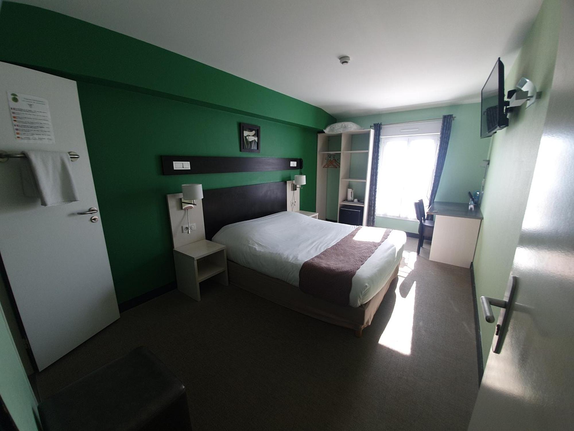 Auberge Des Lacs Bleus Clerac Ruang foto